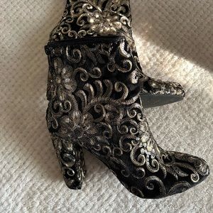 Wild Diva velvet embellished pointed toe bootie. 8 1/2